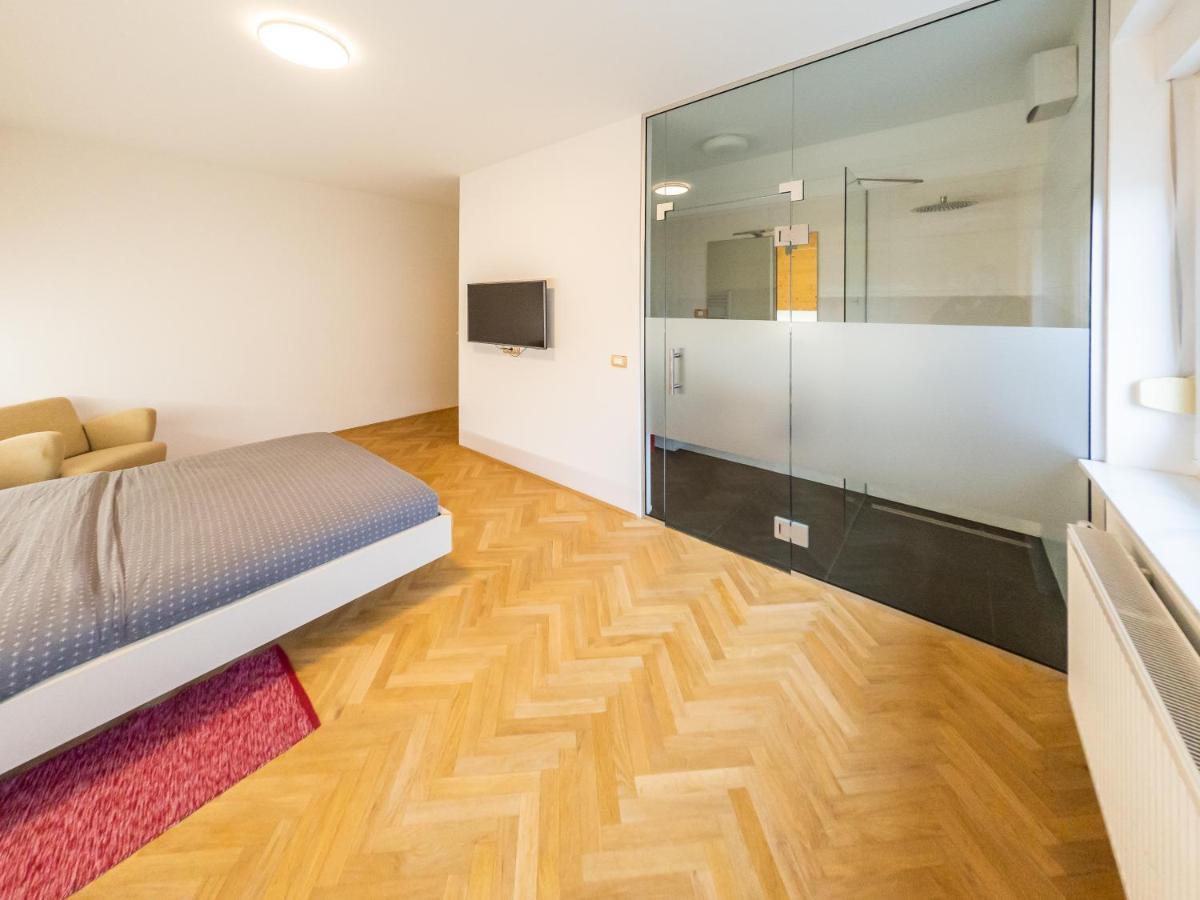 Apartmán Kamr'Ca Lublaň Exteriér fotografie