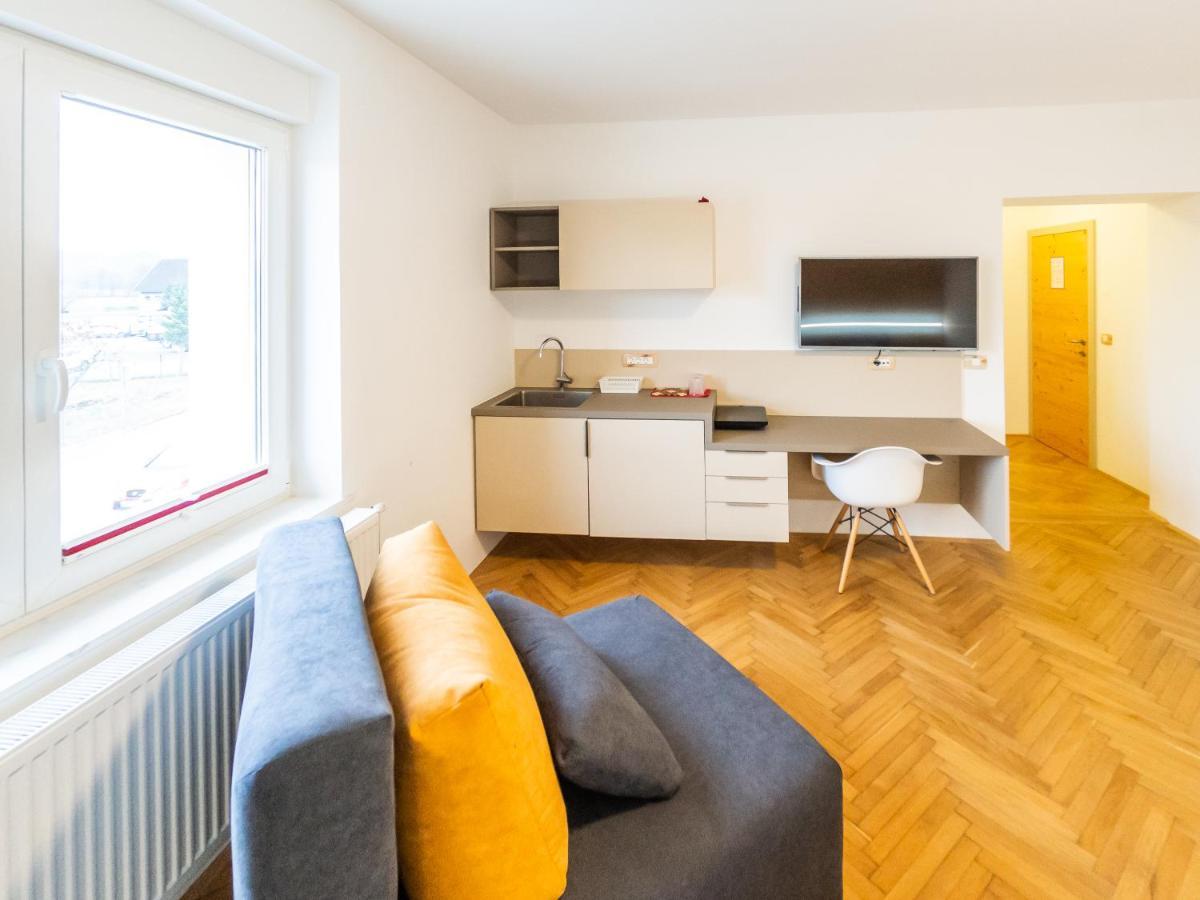 Apartmán Kamr'Ca Lublaň Exteriér fotografie